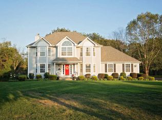 5 Genelle Pl, Jackson, NJ