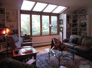 236 Little Neck Rd, Centerport, NY 11721