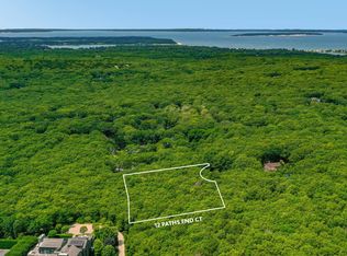 12 Path End Ct, Water Mill, NY 11976