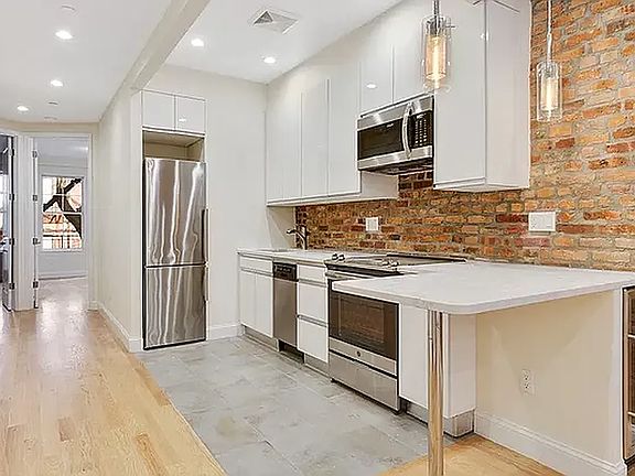 2nd image of 341 W 48th St APT 2
