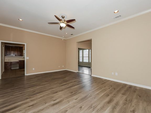 4th image of 2725 Running Duke Dr