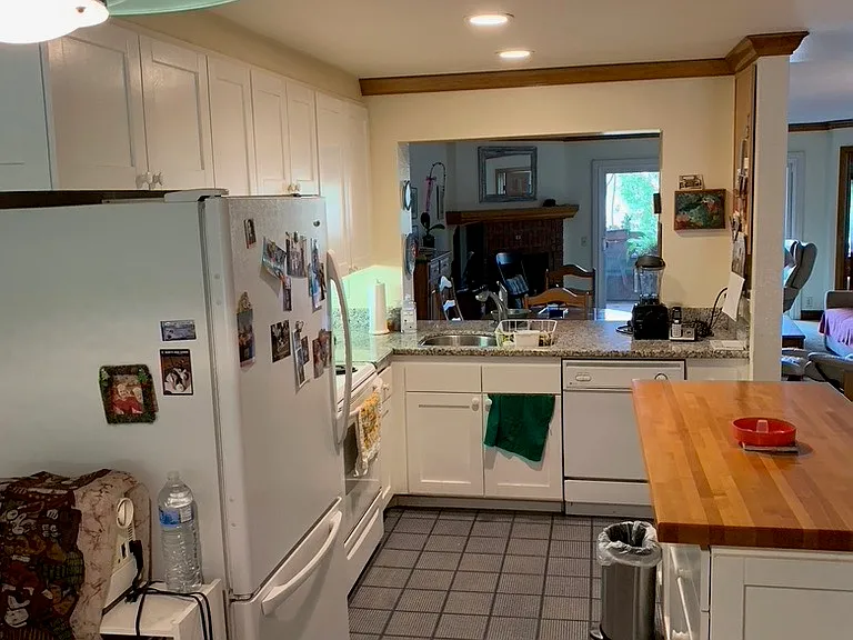 8860 Villa La Jolla Dr #3 — Photo 3