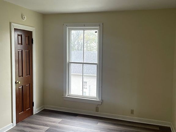 5th image of 244 Madison Ave #1/2