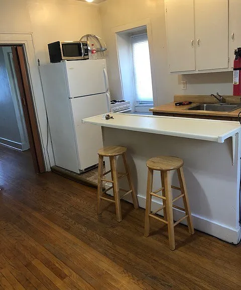 2614 Grandview Ave — Photo 3