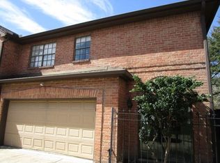 5630 Fairdale Ln APT 10, Houston, TX 77057