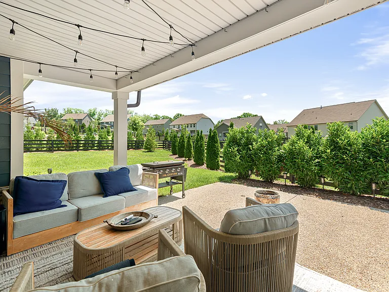 7122 Sky Meadow Dr — Photo 34