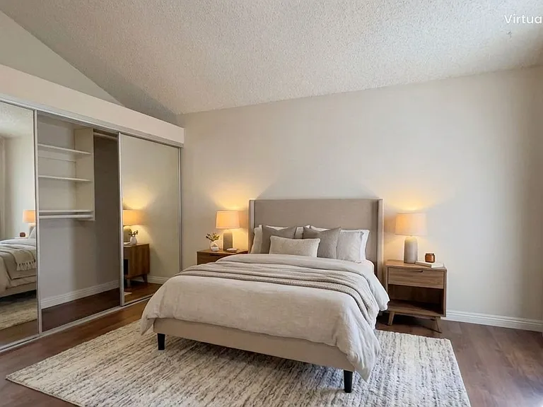 Spacious 1-Bed Apartments in Gated Tujunga Community — Photo 17