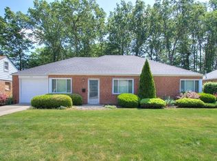 561 Walnut Dr, Euclid, OH 44132