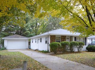310 N Miller St, Paw Paw, MI 49079