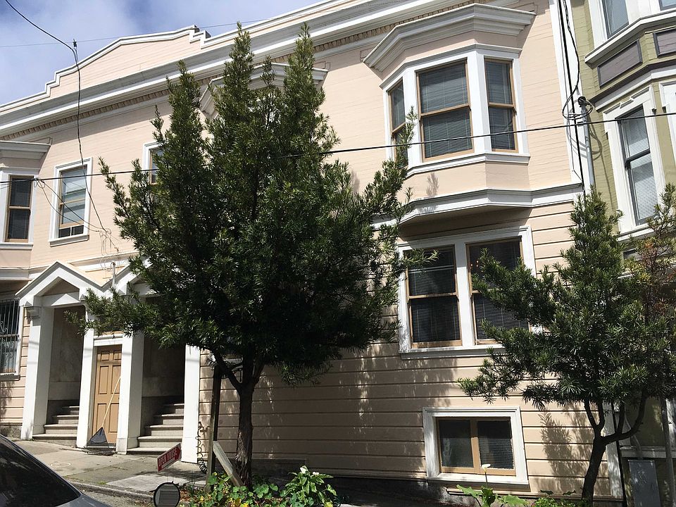 1st image of 240 Lily St