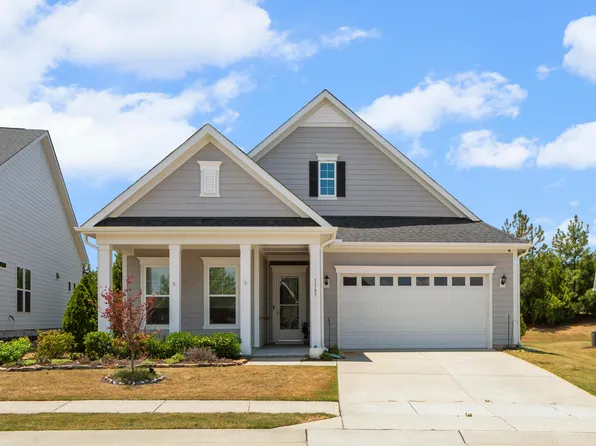 1165 Hodgson Ln, Fuquay Varina, NC 27526