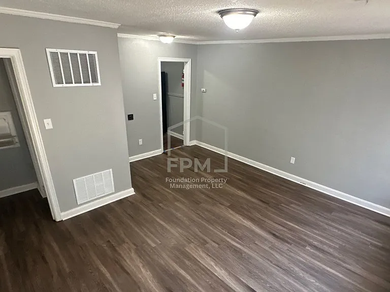 3030 Gulf Ave — Photo 6