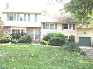 182 Sawmill Ct, Delran, NJ 08075