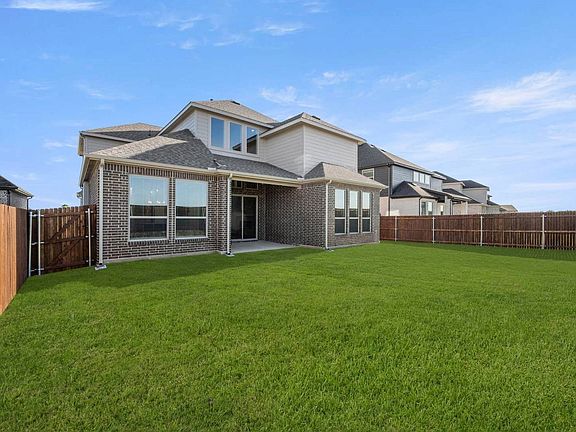 4th image of 1202 Flock Dr