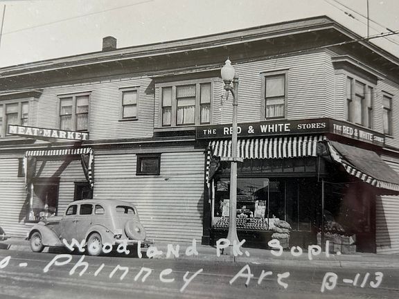 2nd image of 6100 Phinney Ave N