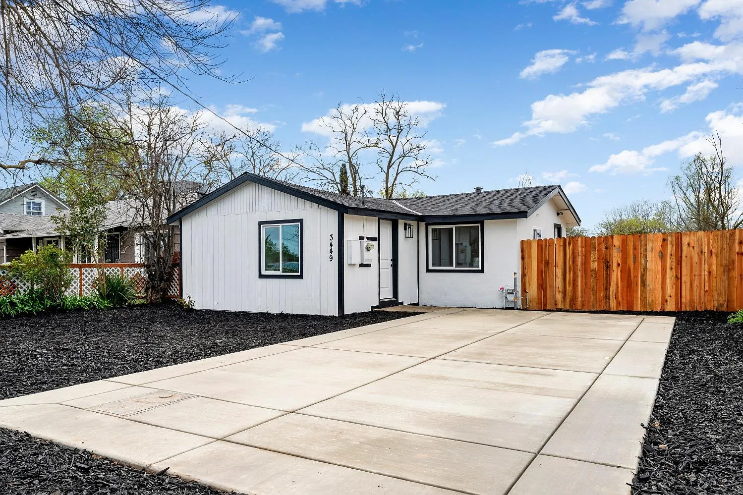 3449 Taylor St photo 1