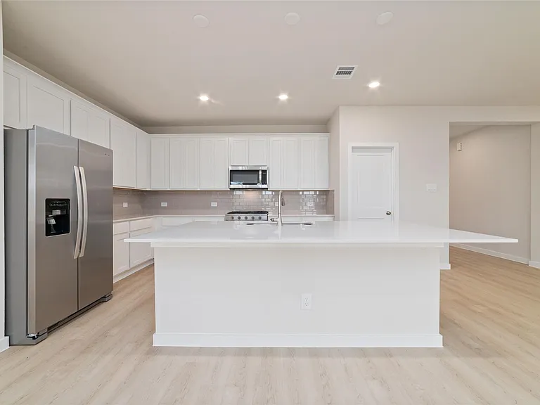 5831 Westwood Shore Dr — Photo 15