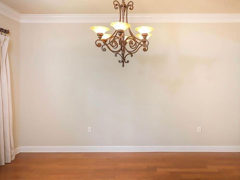 1st image of 4283 Walden Way
