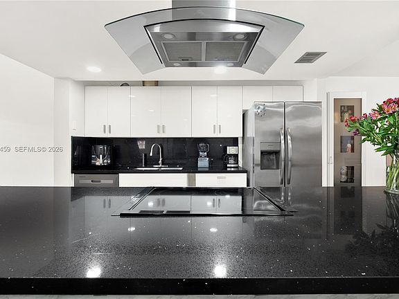 3rd image of 1100 SW 130th Ave APT 112H