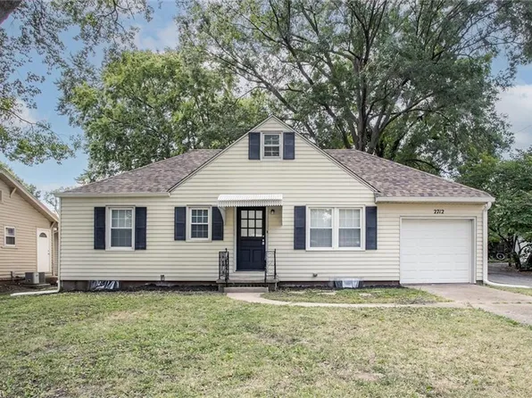 2712 Glendale Ave, Independence, MO 64052
