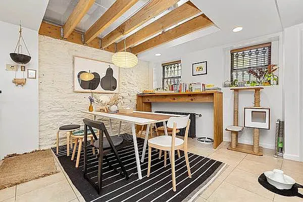 Rented by Corcoran | media 3