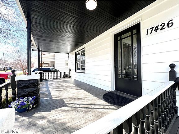 3rd image of 17426 Northwood Ave