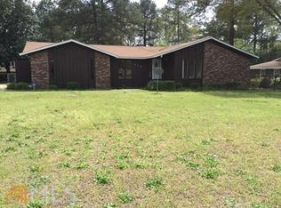 203 Gilchrist Dr, Warner Robins, GA 31093