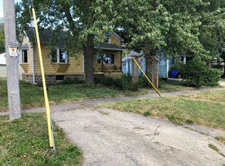 2112 76th St, Kenosha, WI 53143