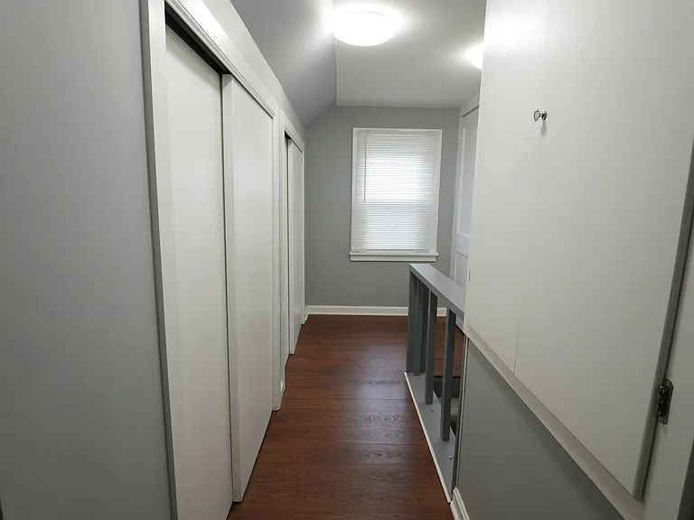 72 Sherwood Ave — Photo 24