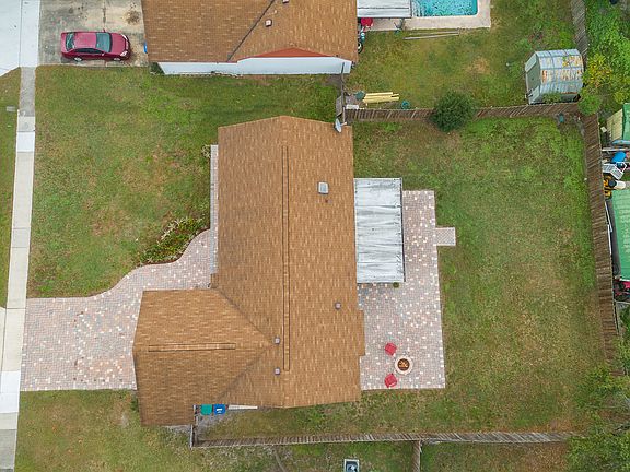3rd image of 8088 Elsee Dr