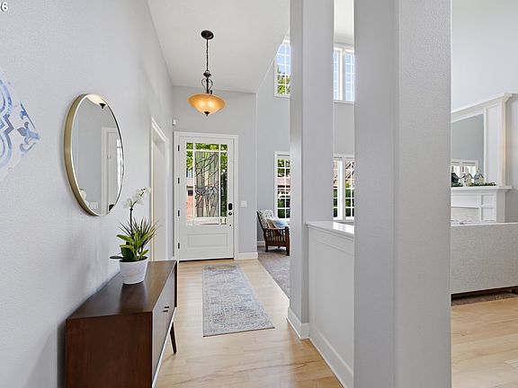 4th image of 2230 Turnberry Ct