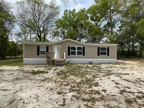 106 Rodman Rd, Jesup, GA 31545