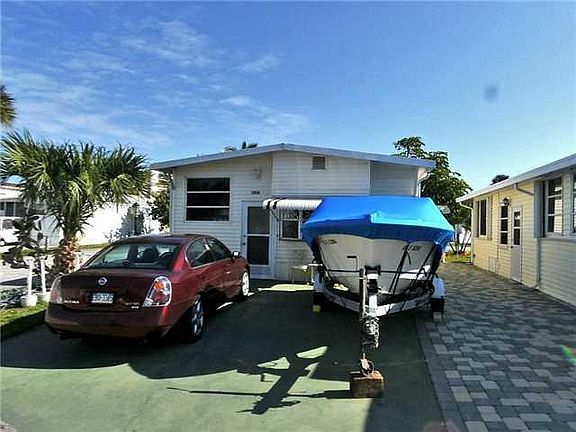 2nd image of 2104 Nettles Blvd
