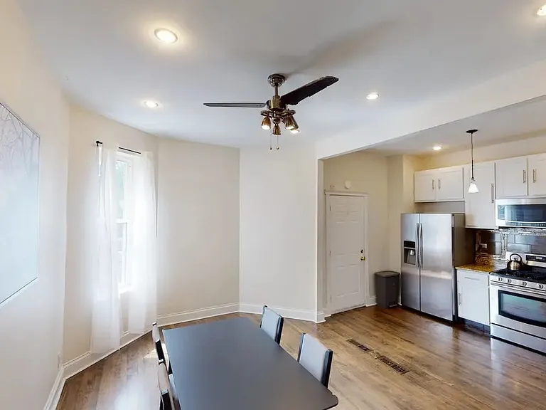 2430 N Spaulding Ave #2 — Photo 8