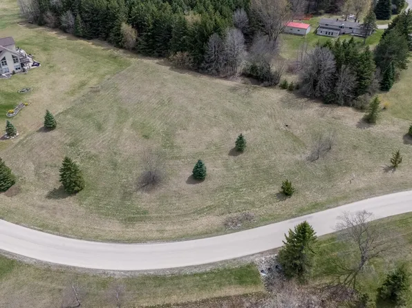 Hackberry Hills Rd #45, Hortonville, WI 54944