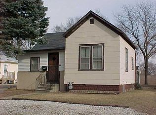 358 California St, Waterloo, IA 50703