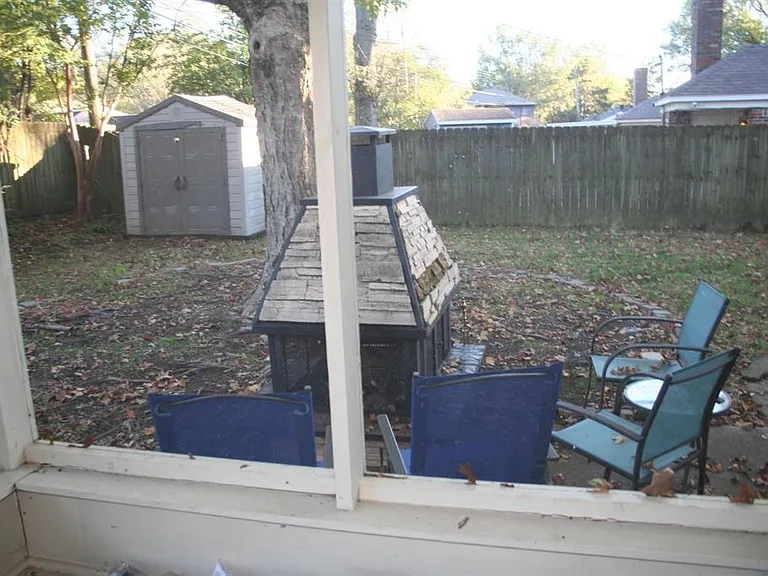 1588 Dorset Dr — Photo 23