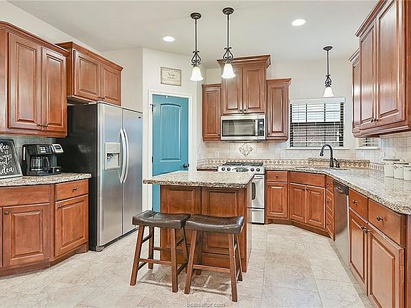 4th image of 4280 Hollow Stone Dr