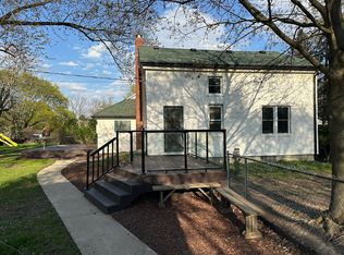 720 W Commerce Rd, Commerce Township, MI 48382