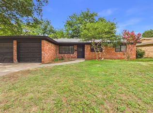 3010 69th St, Lubbock, TX 79413