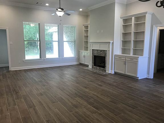 2nd image of 252 Madio Dr