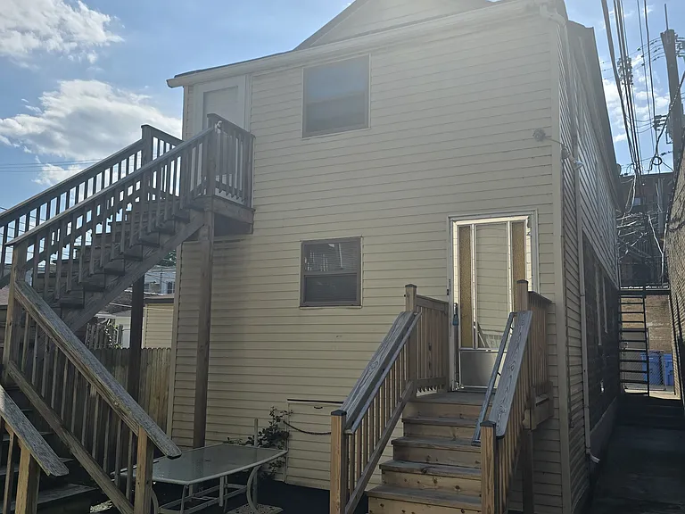 3002 S Wells St #2R — Photo 10