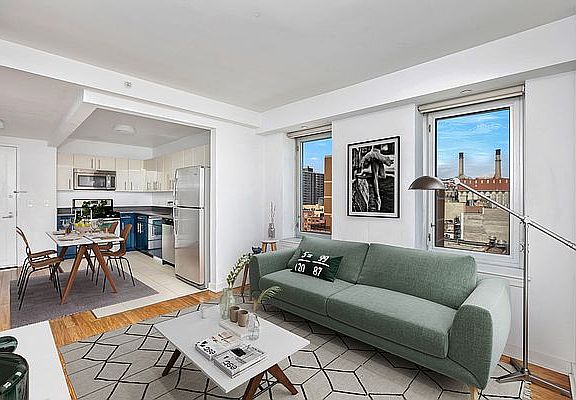 4th image of 101 Avenue D #A