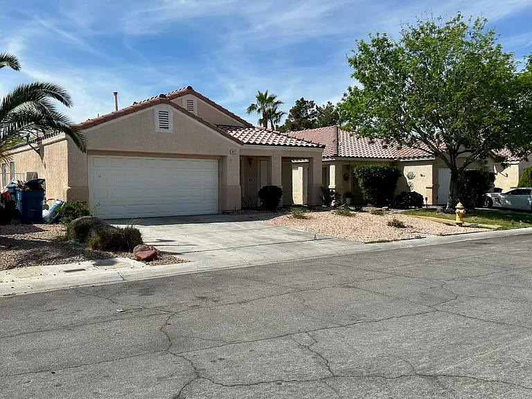 9411 Morehouse Pl — Photo 1