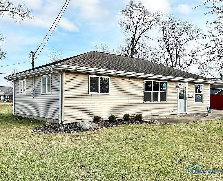 1st image of 716 Thorpe Dr