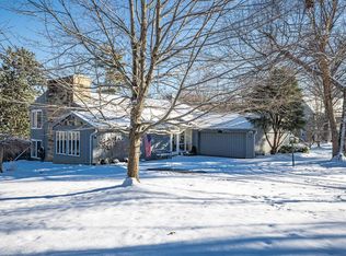 8350 Arapaho Ln, Cincinnati, OH 45243