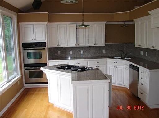 2nd image of 2670 Penny Ln