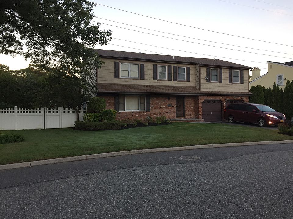 1st image of 5 Old Farm Ct