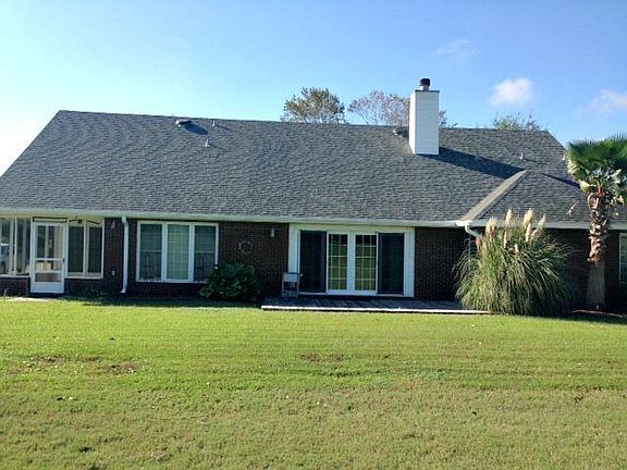 5th image of 915 The Masters Blvd