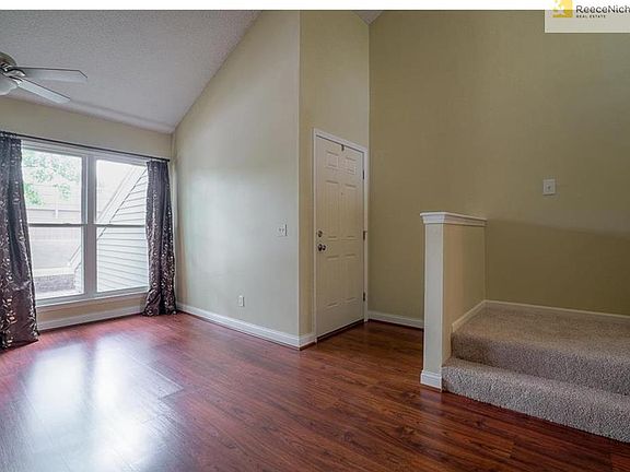 3rd image of 8881 W 106th Ter